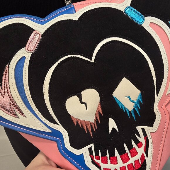Suicide Squad Crossbody Purse Pink And Blue 8x10x2.5 - Picture 7 of 7